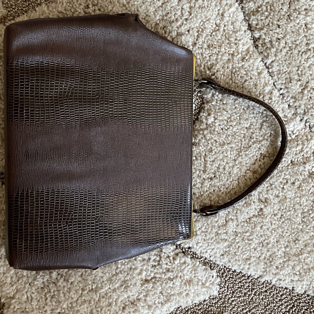 Elegant Brown Crocodile-Embossed vintage purse. Please see pics!! Some cracking